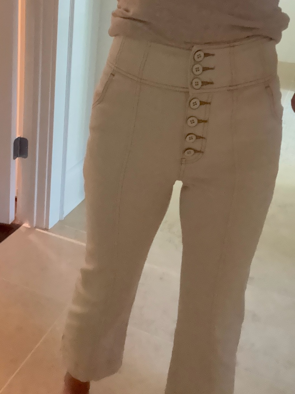 🔥HP🔥Ulla Johnson Ellis Pants, High -Rise, Button-Front Crop Jeans in Cream, Sz 4 - Picture 5 of 7